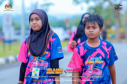 larian-323
